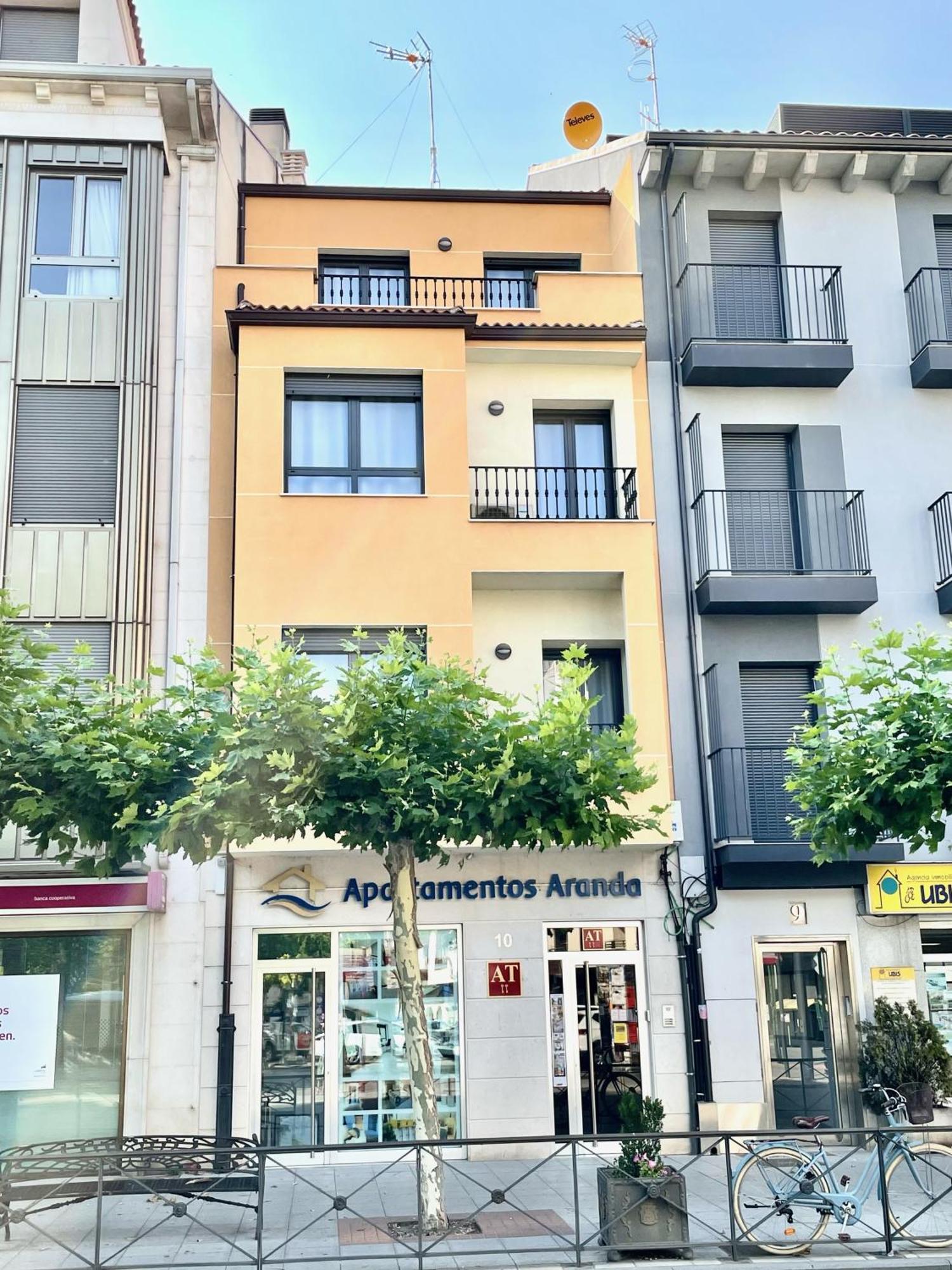 Apartamentos Aranda - Atico Duero Aranda de Duero Εξωτερικό φωτογραφία